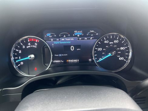 Used 2019 Ford F250 Lariat w/ Lariat Ultimate Package AWD/4WD image 20