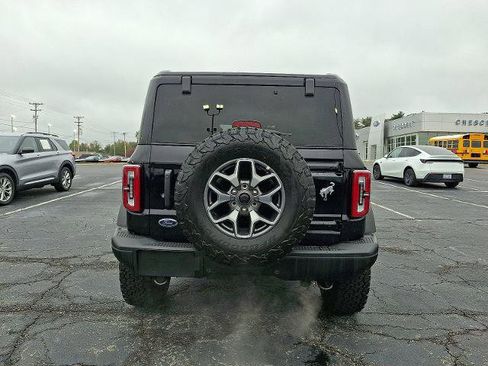 Certified 2025 Ford Bronco Badlands image 5