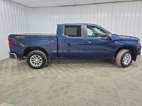 Used 2023 Chevrolet Silverado 1500 LT image 2