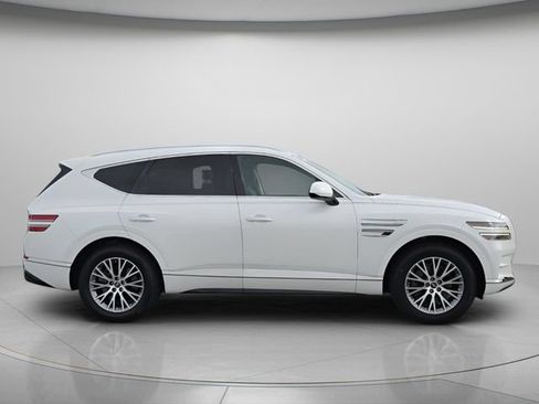 Used 2024 Genesis GV80 2.5T AWD/4WD image 8
