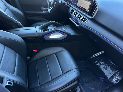 Used 2022 Mercedes-Benz GLE 350 4MATIC w/ Premium Package image 15
