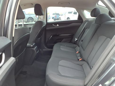 Used 2022 Kia K5 LXS FWD image 17