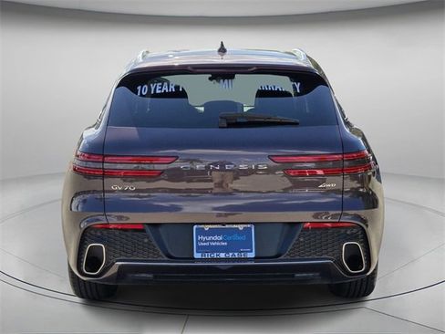 Certified 2022 Genesis GV70 2.5T w/ Select Package image 6