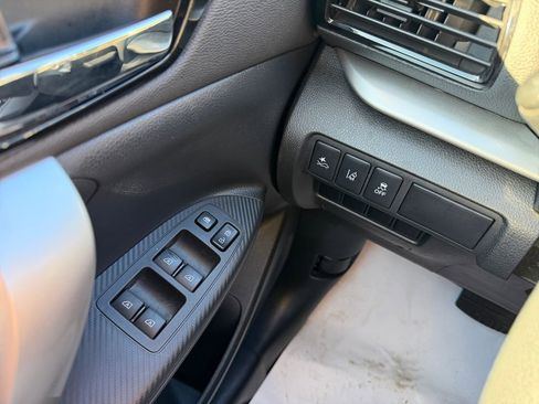 Used 2023 Mitsubishi Eclipse Cross SEL image 19