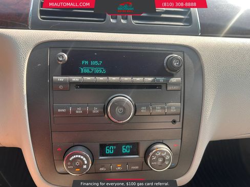 Used 2011 Buick Lucerne CXL FWD image 15