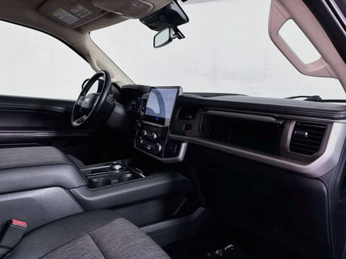 Used 2022 Ford Expedition XLT RWD image 31