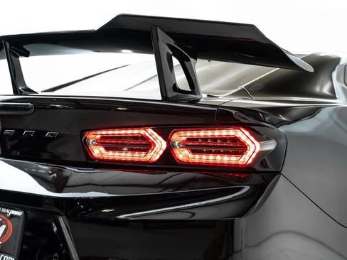 Used 2017 Chevrolet Camaro ZL1 RWD image 12