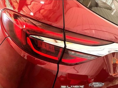 Used 2018 Buick Enclave Premium w/ Trailering Package image 8