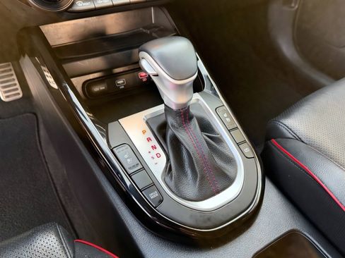 Used 2023 Kia Forte GT w/ GT2 Package image 32