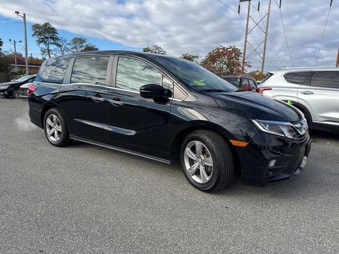 Used 2018 Honda Odyssey EX-L image 3
