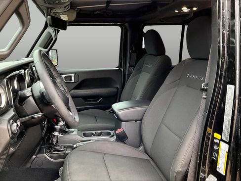 Certified 2023 Jeep Wrangler Unlimited Sahara AWD/4WD image 8