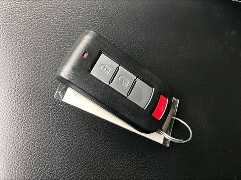 Used 2022 Mitsubishi Eclipse Cross AWD image 10