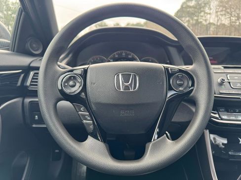 Used 2017 Honda Accord LX-S image 13