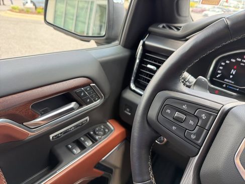 Used 2024 GMC Sierra 1500 Denali Ultimate AWD/4WD image 21