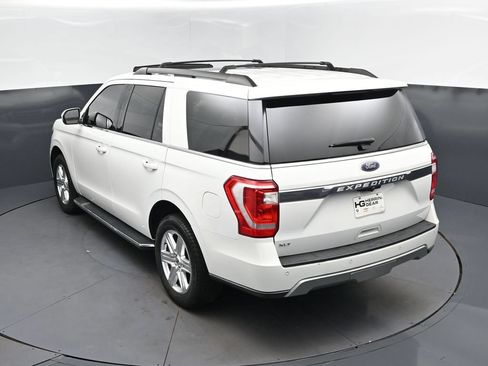 Used 2020 Ford Expedition XLT w/ Equipment Group 202A RWD image 32