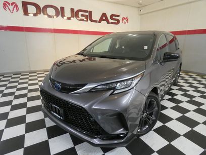 Used 2021 Toyota Sienna XSE