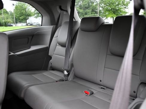Used 2015 Honda Odyssey EX-L image 18