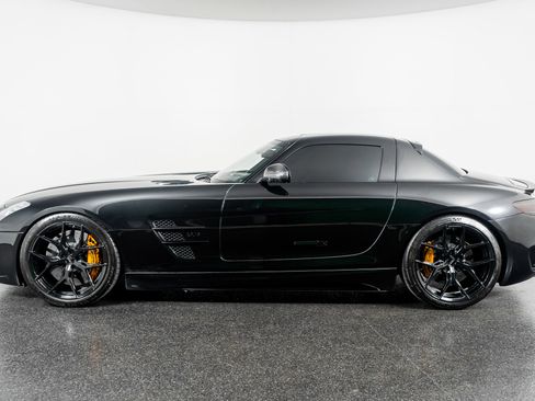 Used 2011 Mercedes-Benz SLS AMG Modified image 15