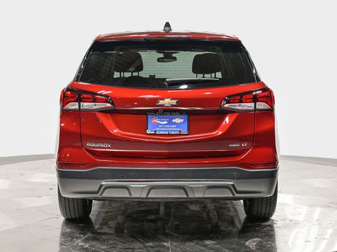 Used 2023 Chevrolet Equinox LT AWD/4WD image 5