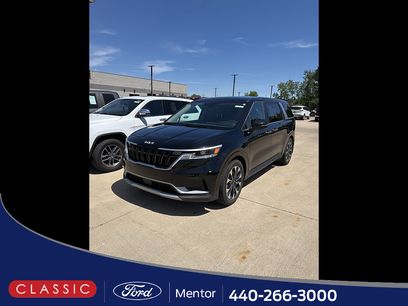 Used 2024 Kia Carnival EX