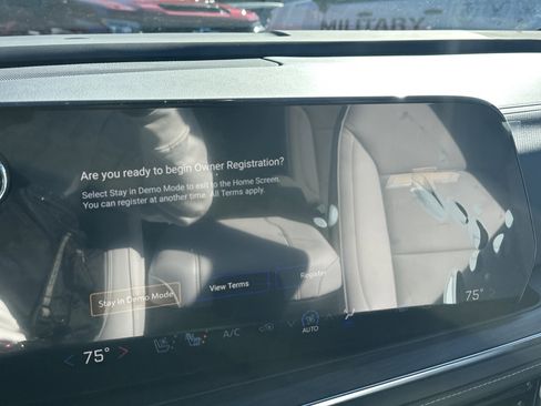 New 2026 Chevrolet Suburban Premier image 31