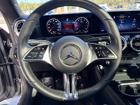 Used 2024 Mercedes-Benz CLA 250 4MATIC image 28