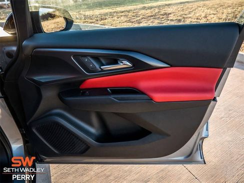 New 2025 Chevrolet Equinox EV RS w/ LPO, Illumination Package image 16