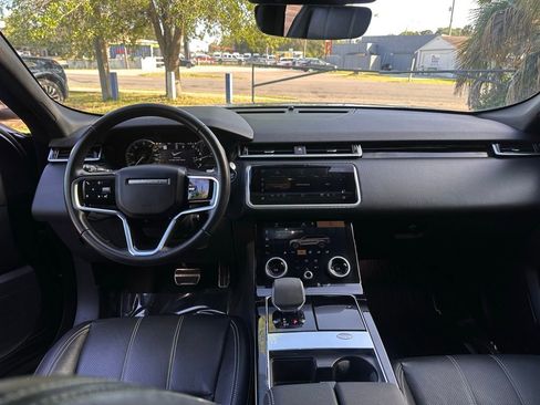 Used 2023 Land Rover Range Rover Velar R-Dynamic S image 25