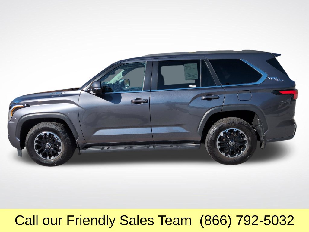 Used 2024 Toyota Sequoia SR5 w/ TRD Off-Road Package AWD/4WD image 2