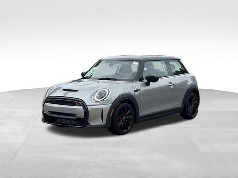 Used 2023 MINI Cooper S FWD image 9