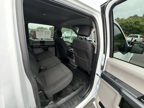Used 2017 Ford F150 XL w/ Equipment Group 101A Mid RWD image 14