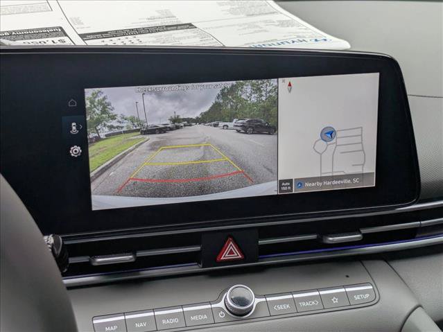 New 2025 Hyundai Elantra SEL FWD image 13