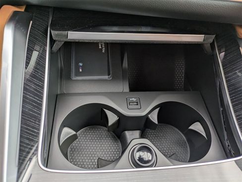 New 2026 BMW X6 xDrive40i w/ Climate Comfort Package image 27