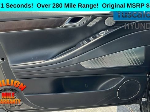 Used 2024 Genesis G80 Advanced w/ Prestige Package image 13