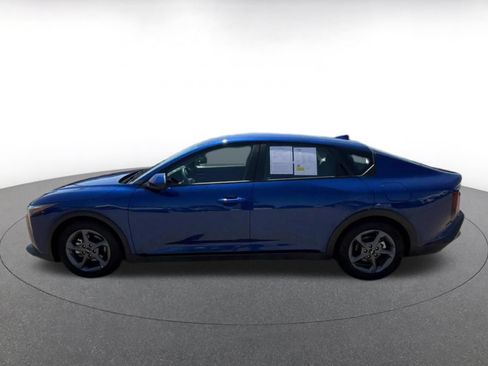 Used 2025 Kia K4 FWD image 9