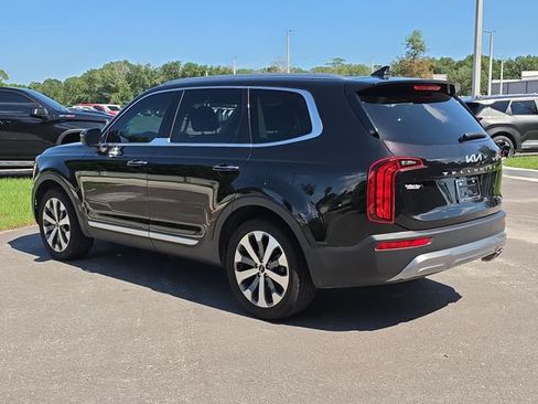 Certified 2022 Kia Telluride S FWD image 3