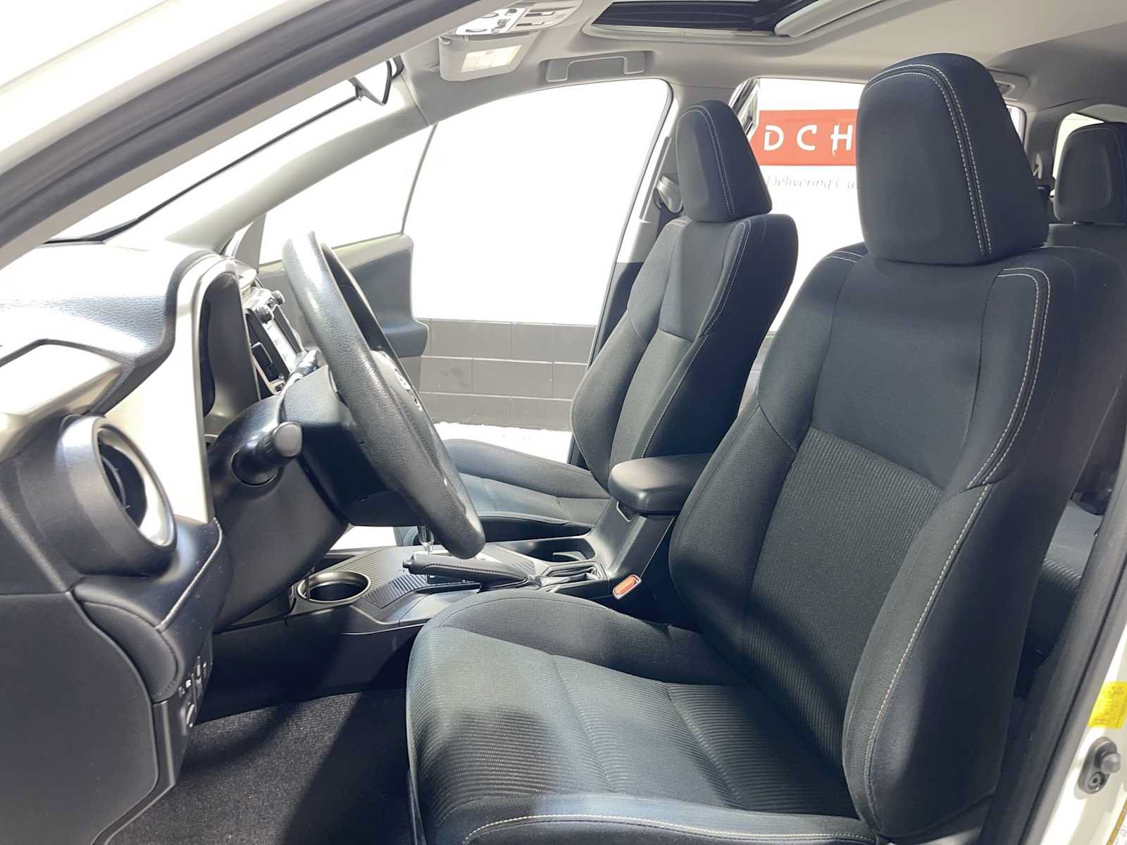 Used 2015 Toyota RAV4 XLE AWD/4WD image 11