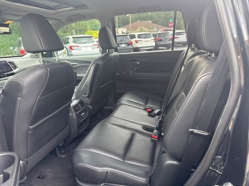 Used 2017 Honda Pilot EX-L image 7