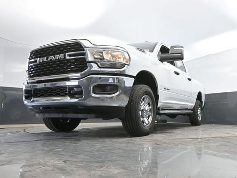 Used 2024 RAM 2500 Big Horn w/ Bed Utility Group AWD/4WD image 46