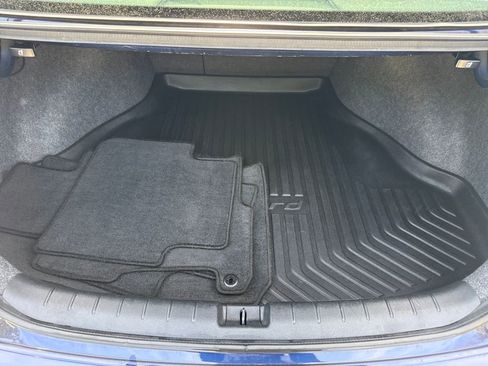 Used 2017 Honda Accord Sport image 27