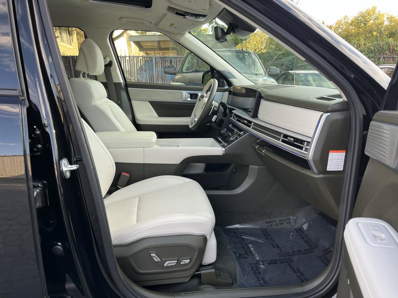 Used 2025 Hyundai Santa Fe Calligraphy AWD/4WD image 22