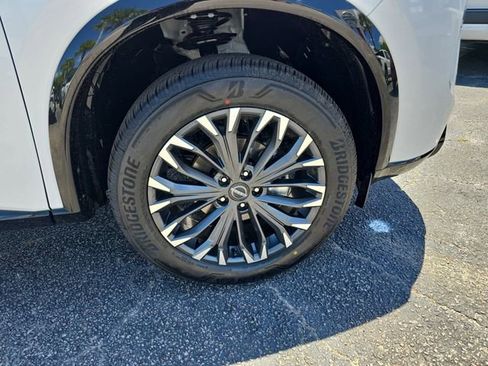 New 2026 Nissan Rogue Platinum w/ Platinum Premium Package AWD/4WD image 10