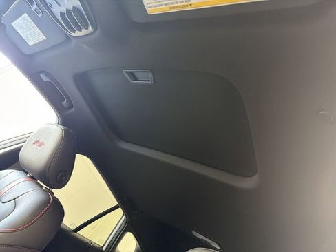 New 2026 Chevrolet Trax RS w/ Sunroof Package image 25