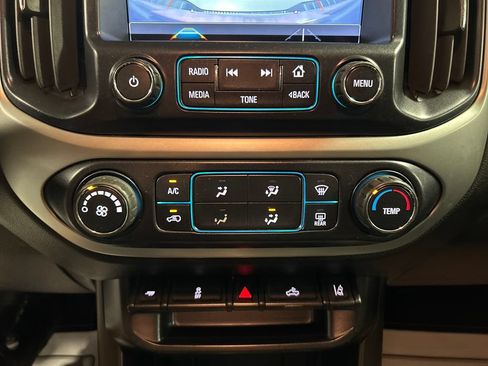 Used 2018 Chevrolet Colorado LT w/ LT Convenience Package AWD/4WD image 17