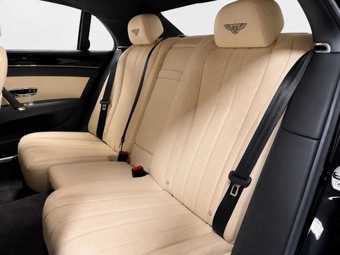 Used 2015 Bentley Flying Spur V8 AWD/4WD image 12