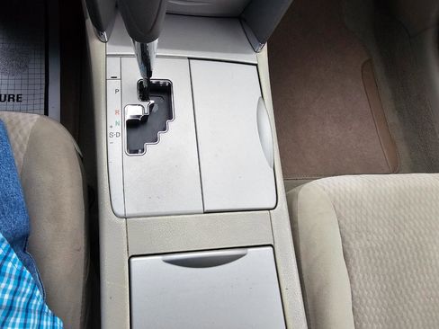 Used 2011 Toyota Camry LE w/ LE Extra-Value Pkg image 37