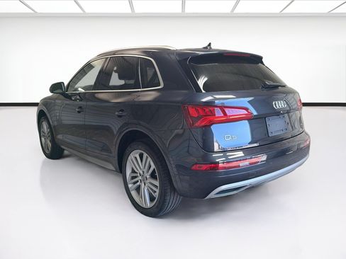 Used 2019 Audi Q5 2.0T Premium Plus w/ Premium Plus Package AWD/4WD image 6
