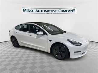 Used 2023 Tesla Model 3 Standard Range video 1