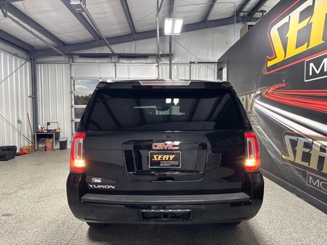 Used 2018 GMC Yukon SLT AWD/4WD image 16