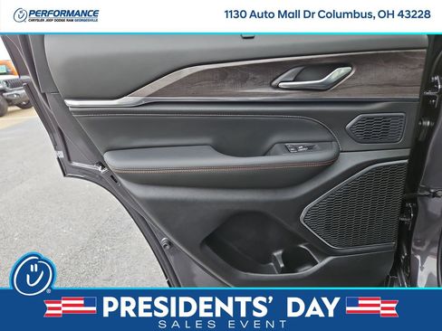 New 2025 Jeep Grand Cherokee Overland w/ Adv Protech Group III image 14